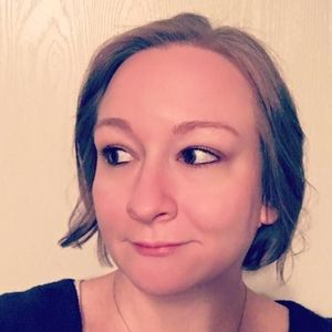 Meet your Posher, Lizzie